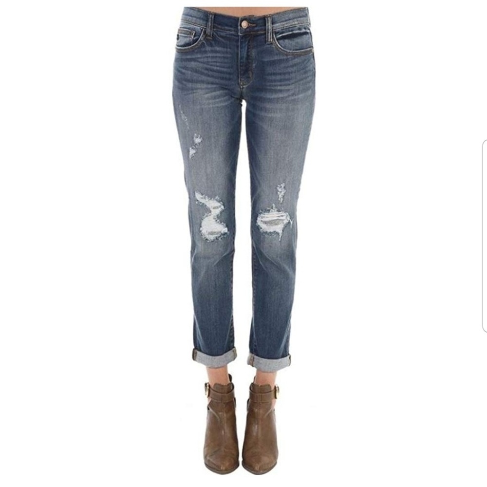 NWT Judy Blue Camille distressed boyfriend jeans